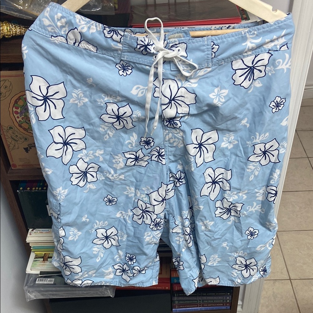 Vintage Gotcha Sports Men's Blue Floral Swim Shorts